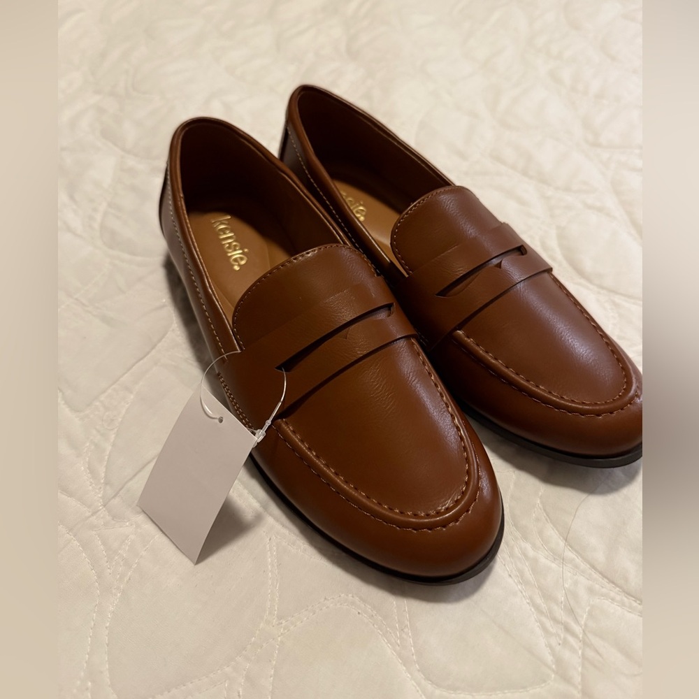 Kensie Tan Leather Loafers